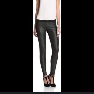 French Connection Black Leggings Sleek Form-Fitting Style